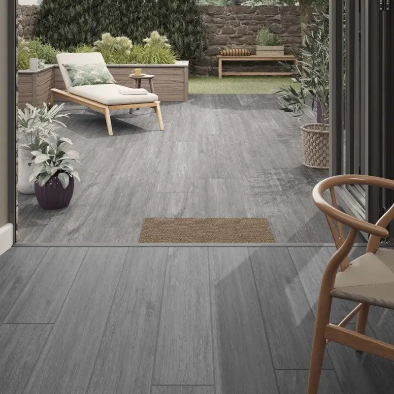Wood Effect Porcelain Tiles Outdoor