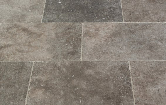 Belgravia Grey Tumbled Limestone 600 x Free Length x 15mm