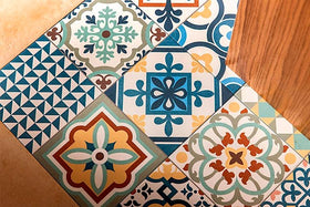 Patterned tiles