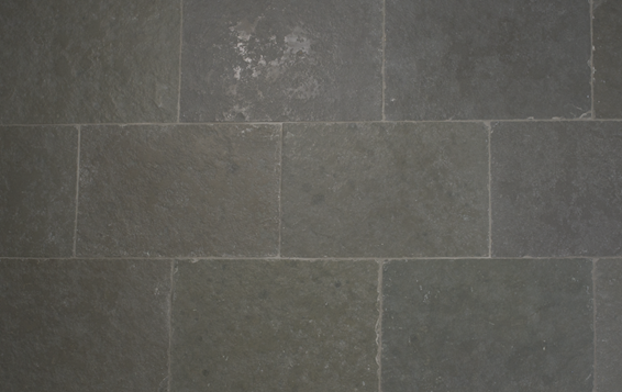 Heritage Grey Antiqued Limestone 600x900x22mm